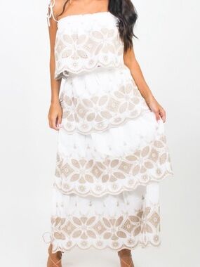 Illa Illa White and Tan Pattern Tiered Maxi Skirt and Top Set